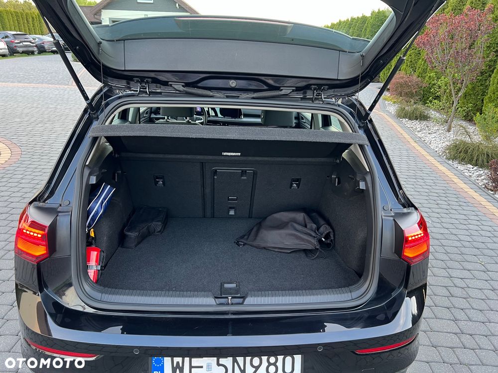 Volkswagen Golf - 11