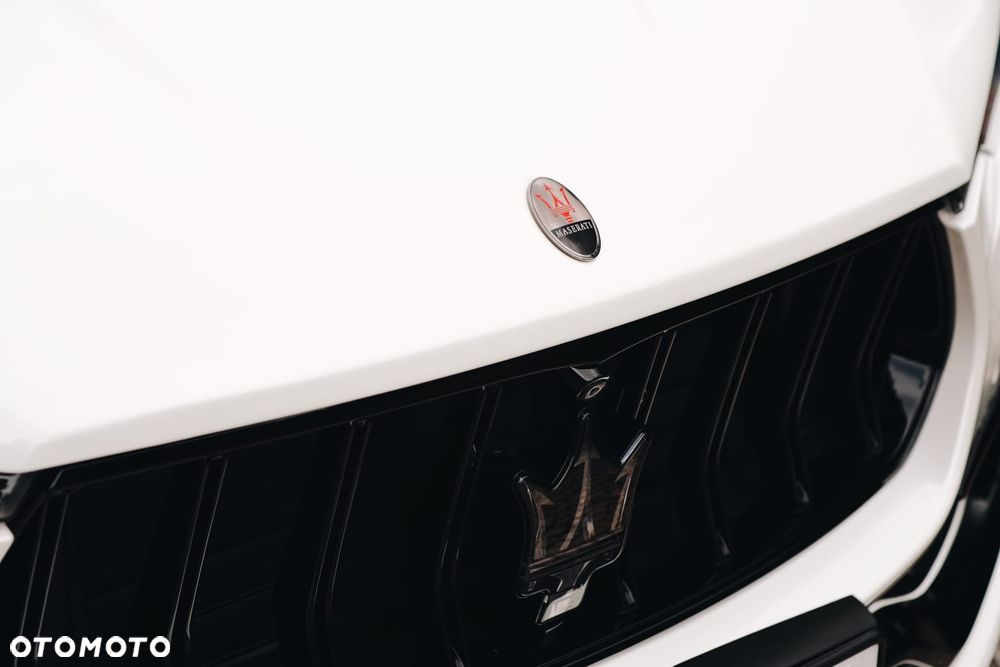 Maserati Levante S - 35