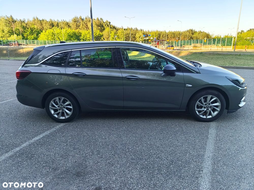 Opel Astra 1.2 T Business Edition S&S - 8