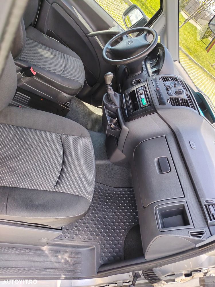 Mercedes-Benz Vito - 11