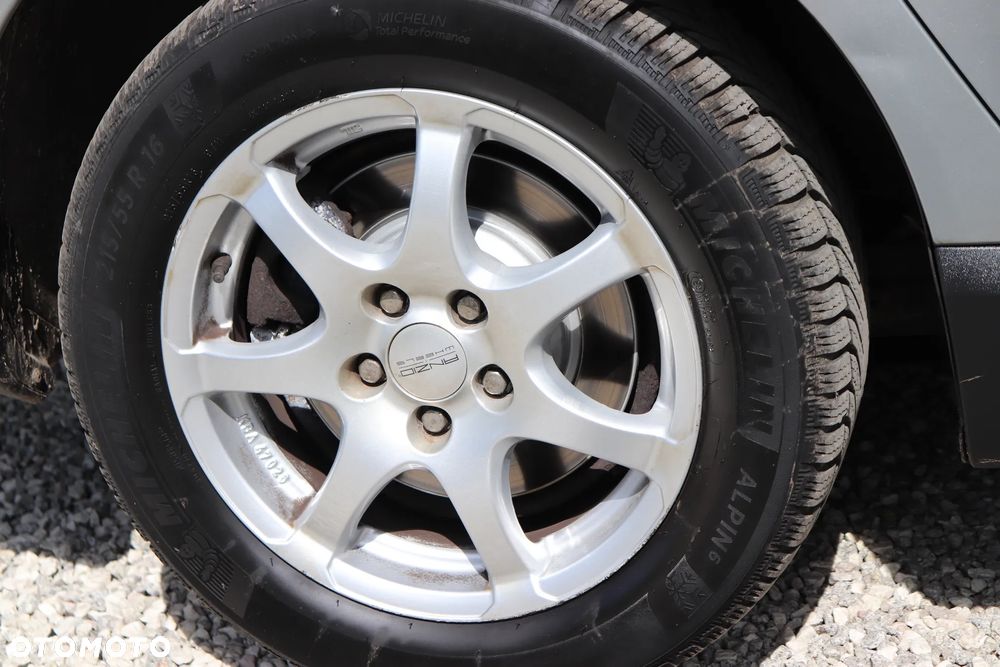 Volvo V70 D5 Summum - 28