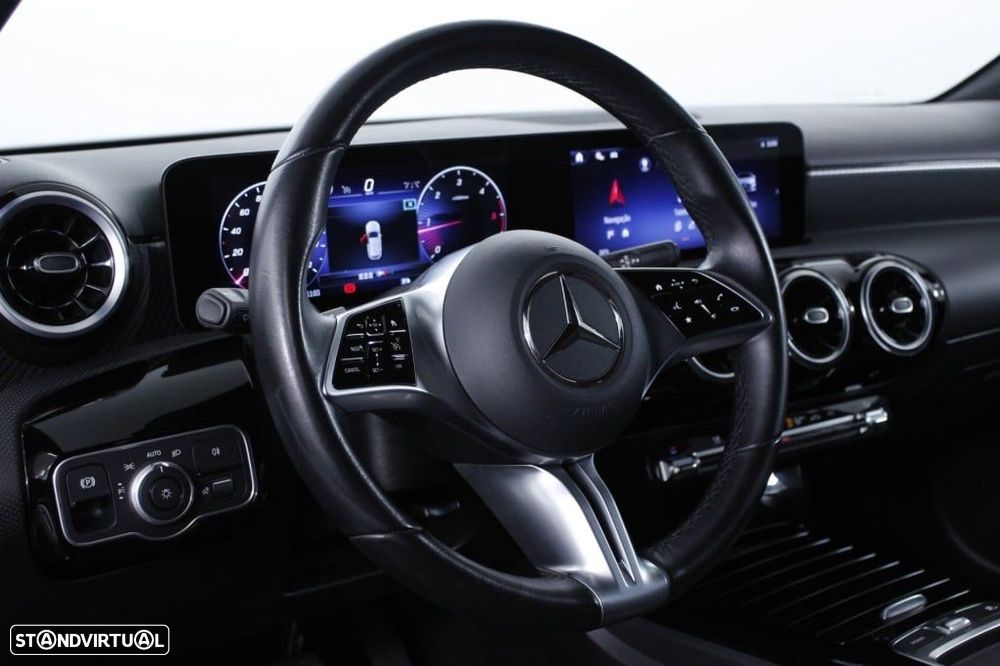 Mercedes-Benz A 180 d - 22