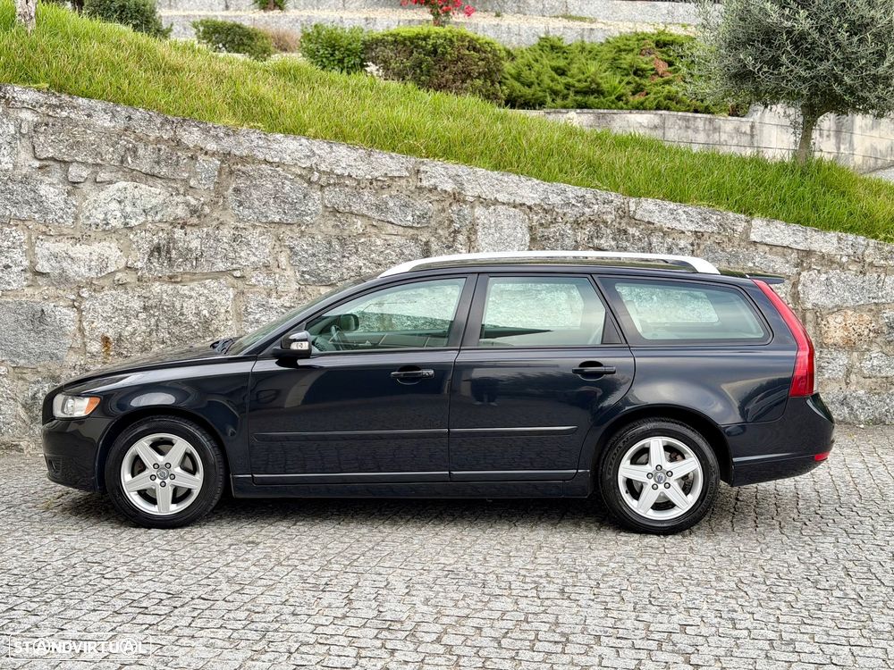 Volvo V50 2.0 D Momentum - 21
