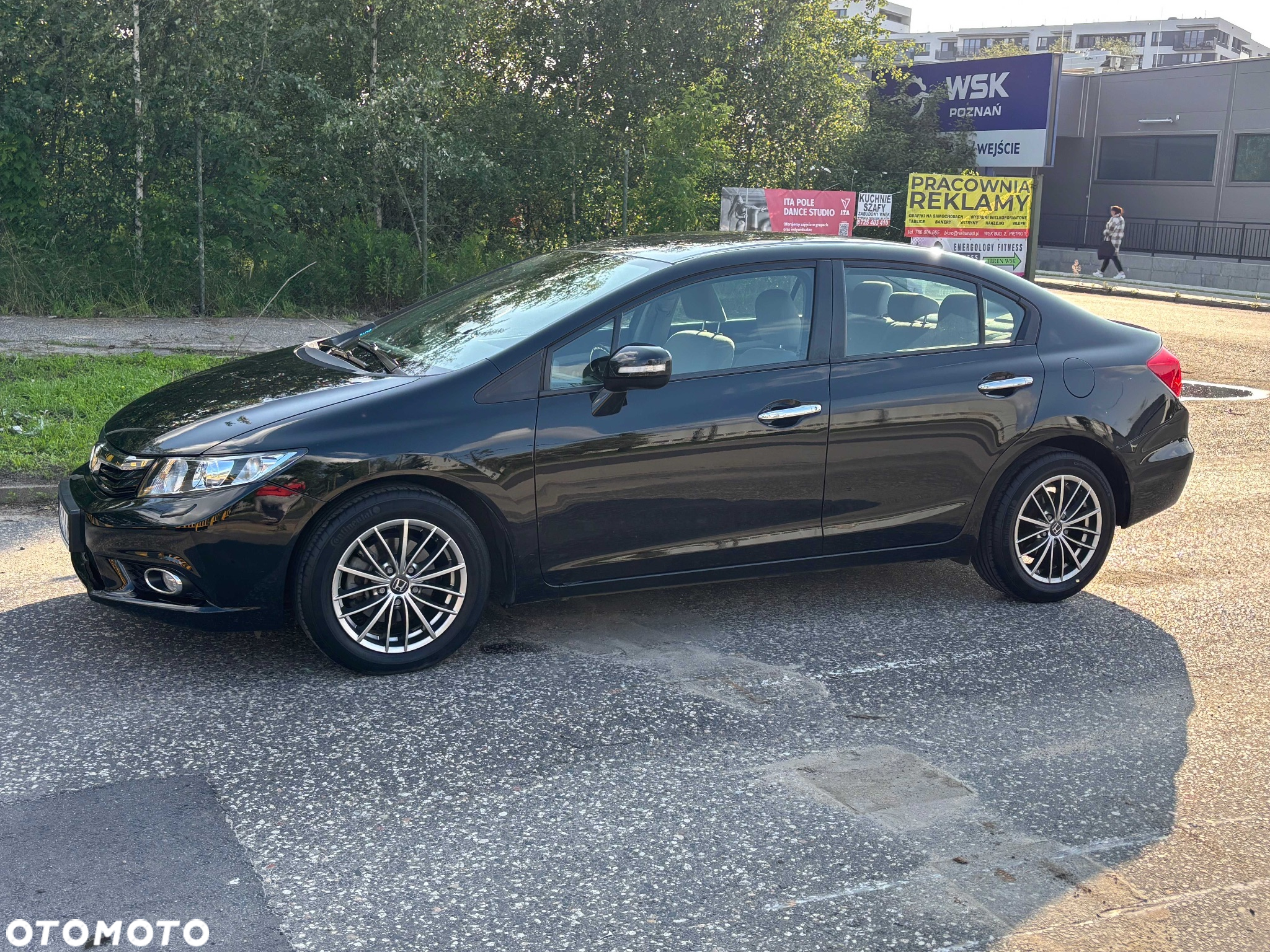 Honda Civic 1.8 Executive - 27