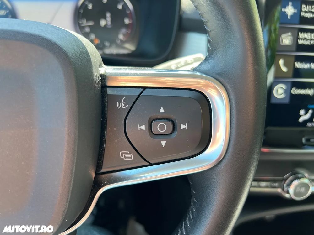 Volvo XC 40 D3 Momentum - 18