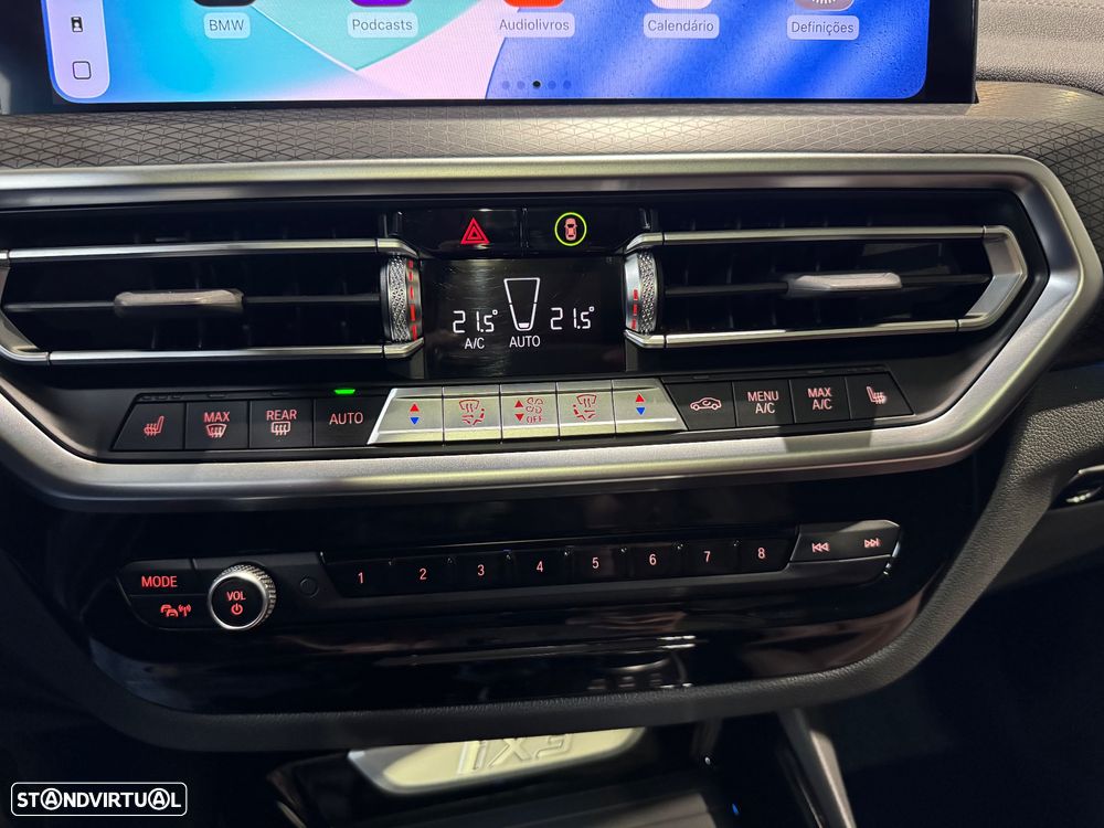 BMW iX3 M Sport Impressive - 37