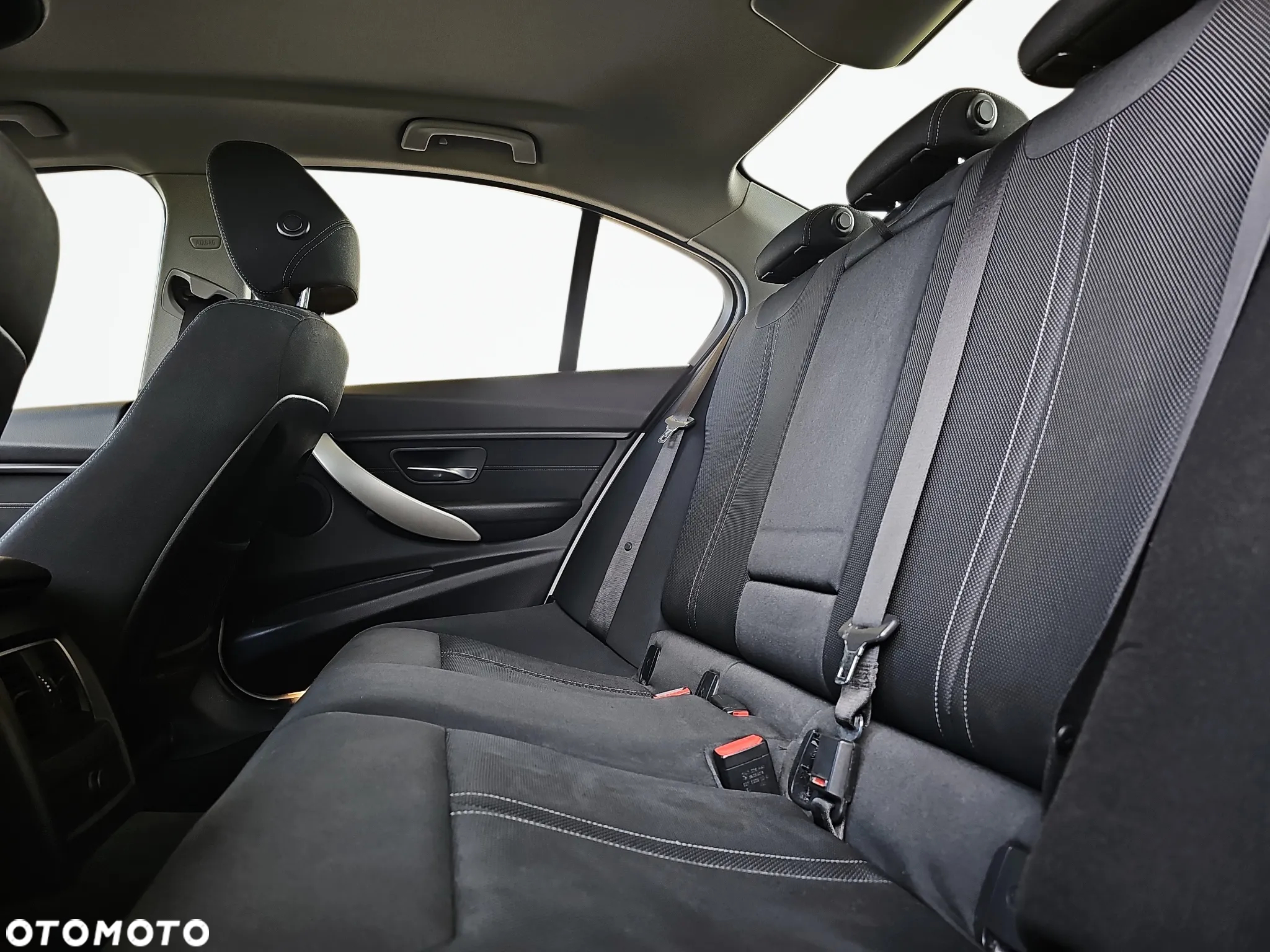 BMW Seria 3 318d Advantage - 14