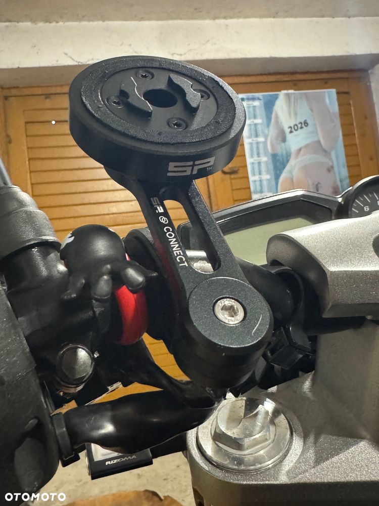 Yamaha FZ6 - 18