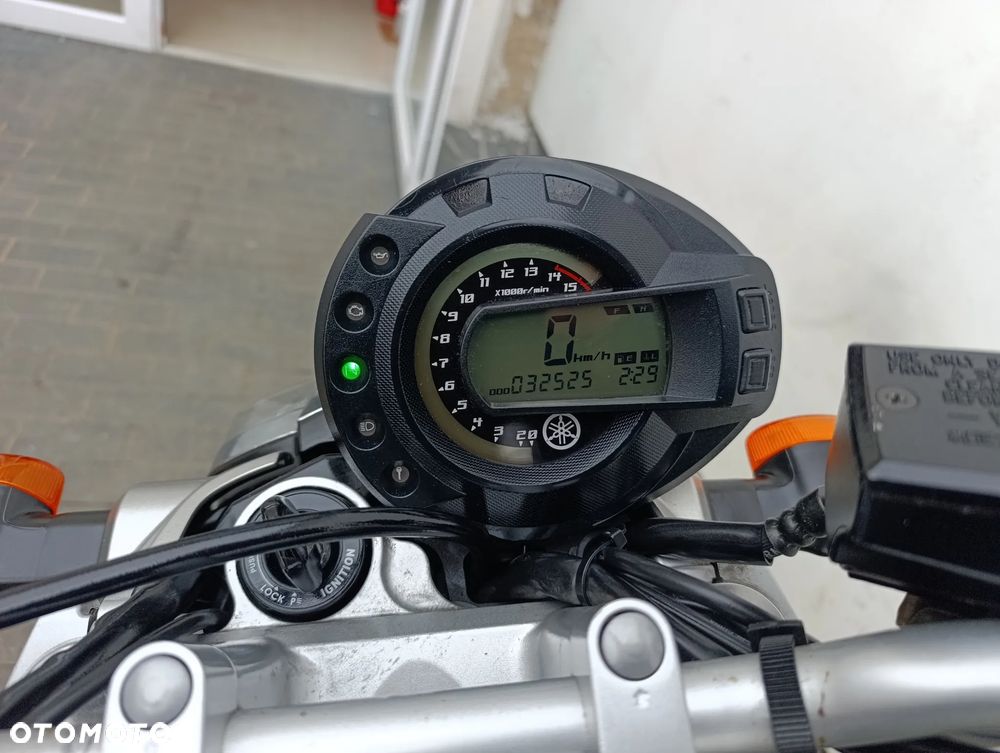 Yamaha FZ6 - 20