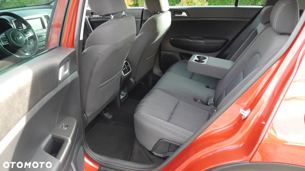 Kia Sportage 1.7 CRDI Business Line M 2WD - 16