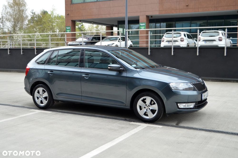 Skoda RAPID Spb 1.2 TSI Ambition - 28