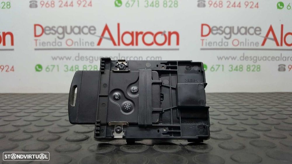 CANHÃO DE INGIÇÃO RENAULT MEGANE III BERLINA 5 P AUTHENTIQUE - 4