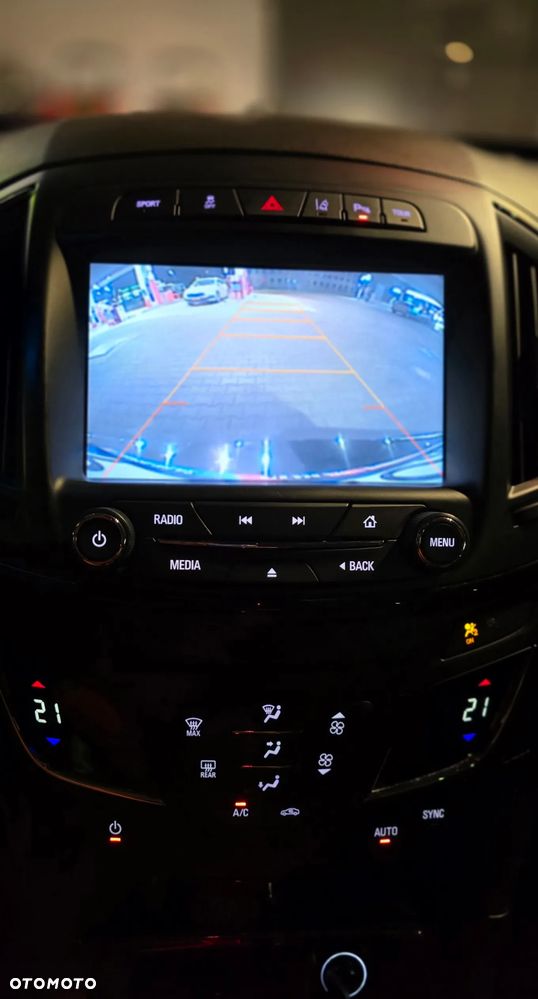 Opel Insignia 2.0 Bi Turbo CDTI 4x4 - 21