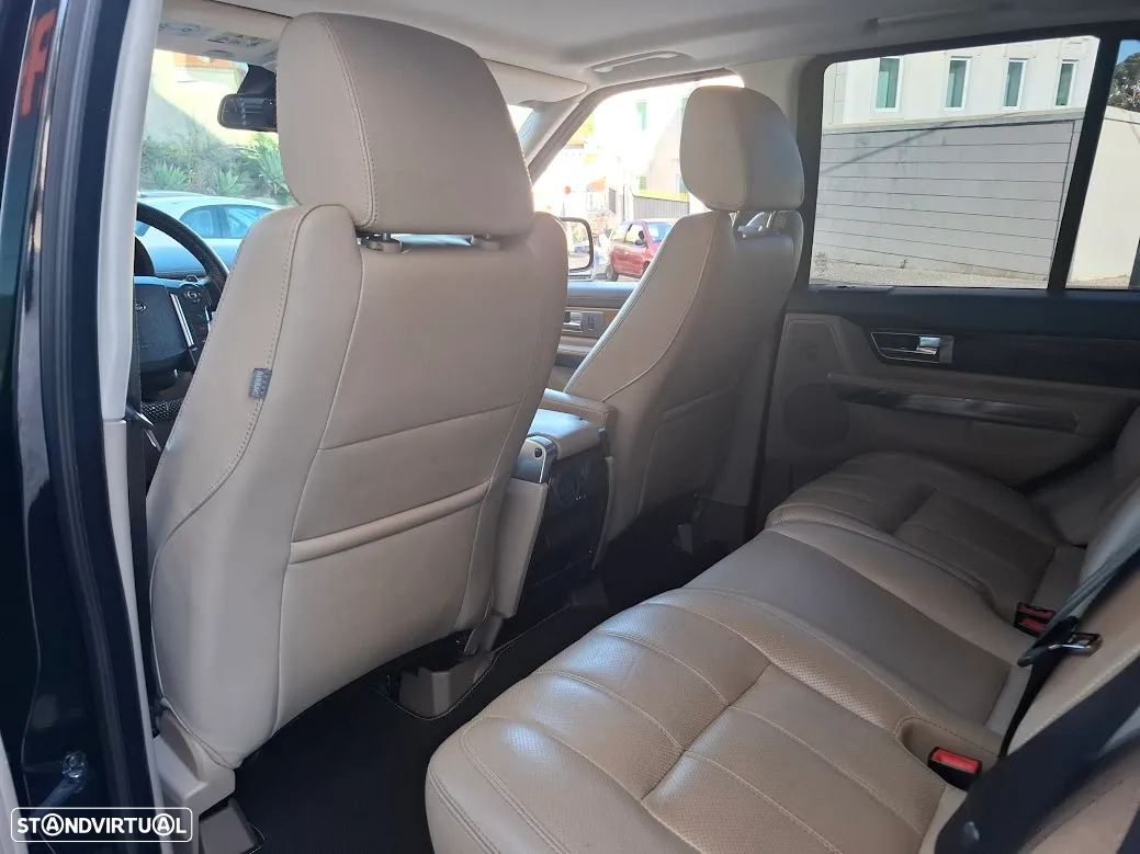 Land Rover Range Rover Sport 3.0 TDV6 HSE - 31