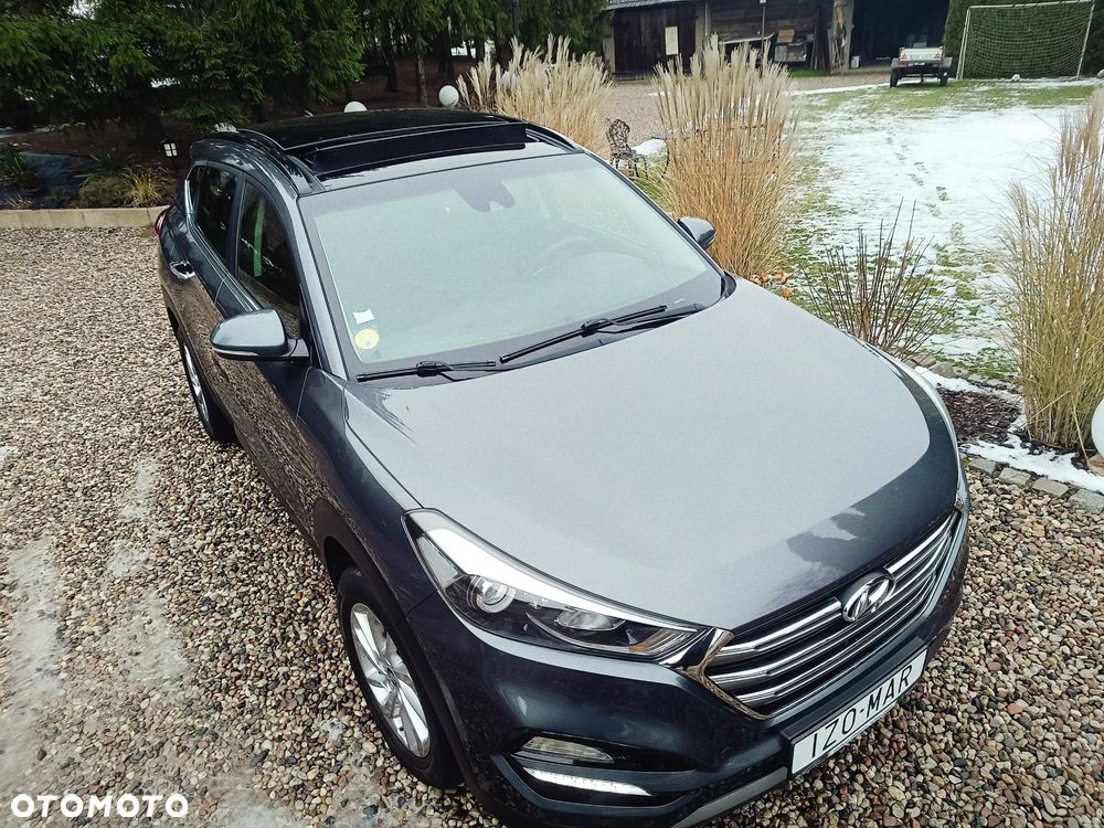 Hyundai Tucson blue 1.7 CRDi 2WD Intro Edition - 11