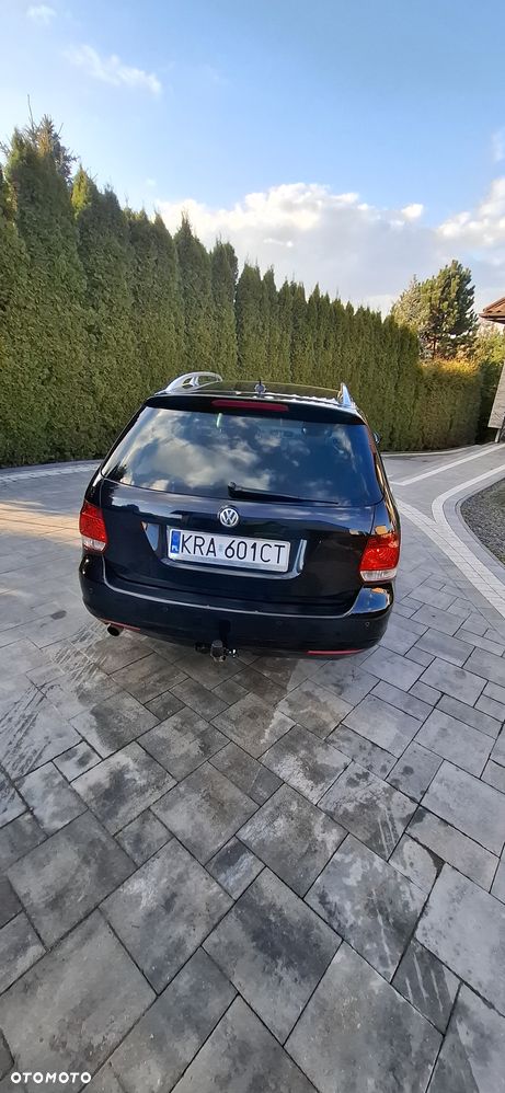 Volkswagen Golf 1.6 TDI DPF Comfortline - 3