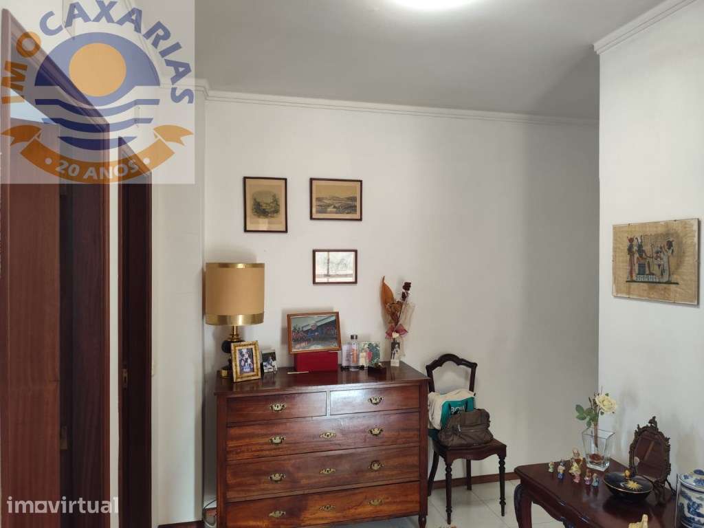 Apartamento T3 com 2 Suítes e Garagem a 3 Minutos a Pé do Santuário... - Grande imagem: 5/27