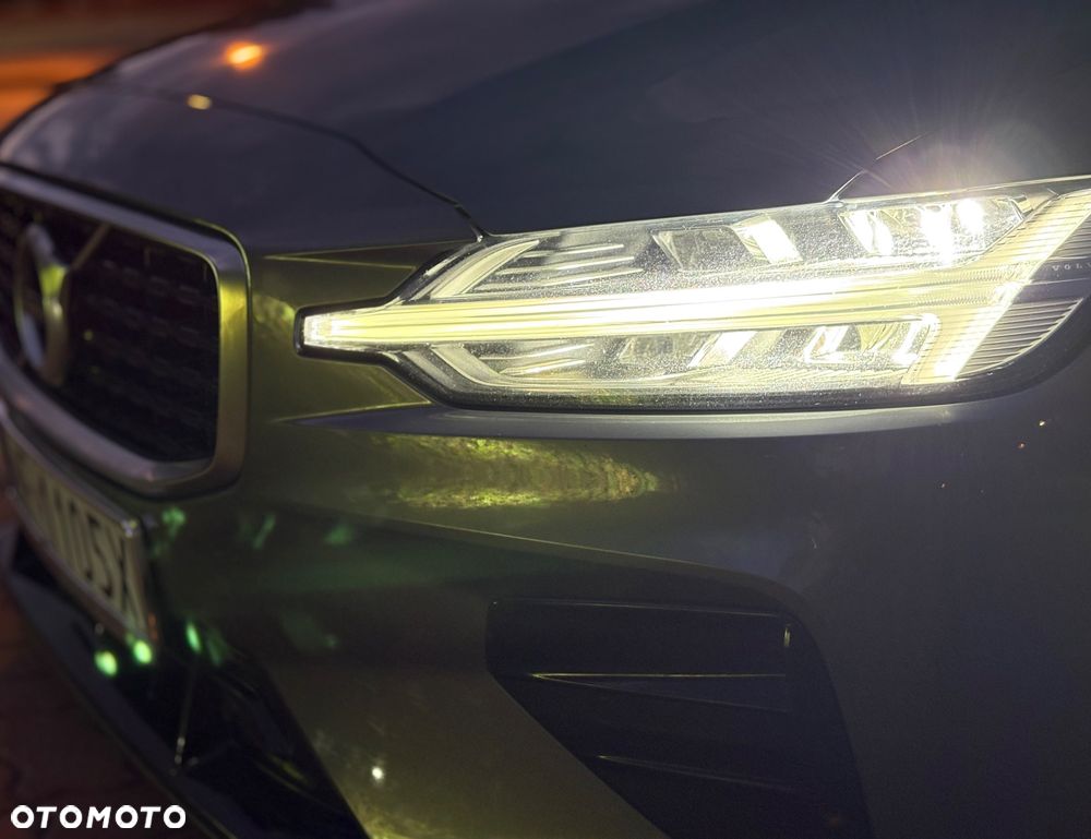 Volvo S60 T4 R-Design - 14