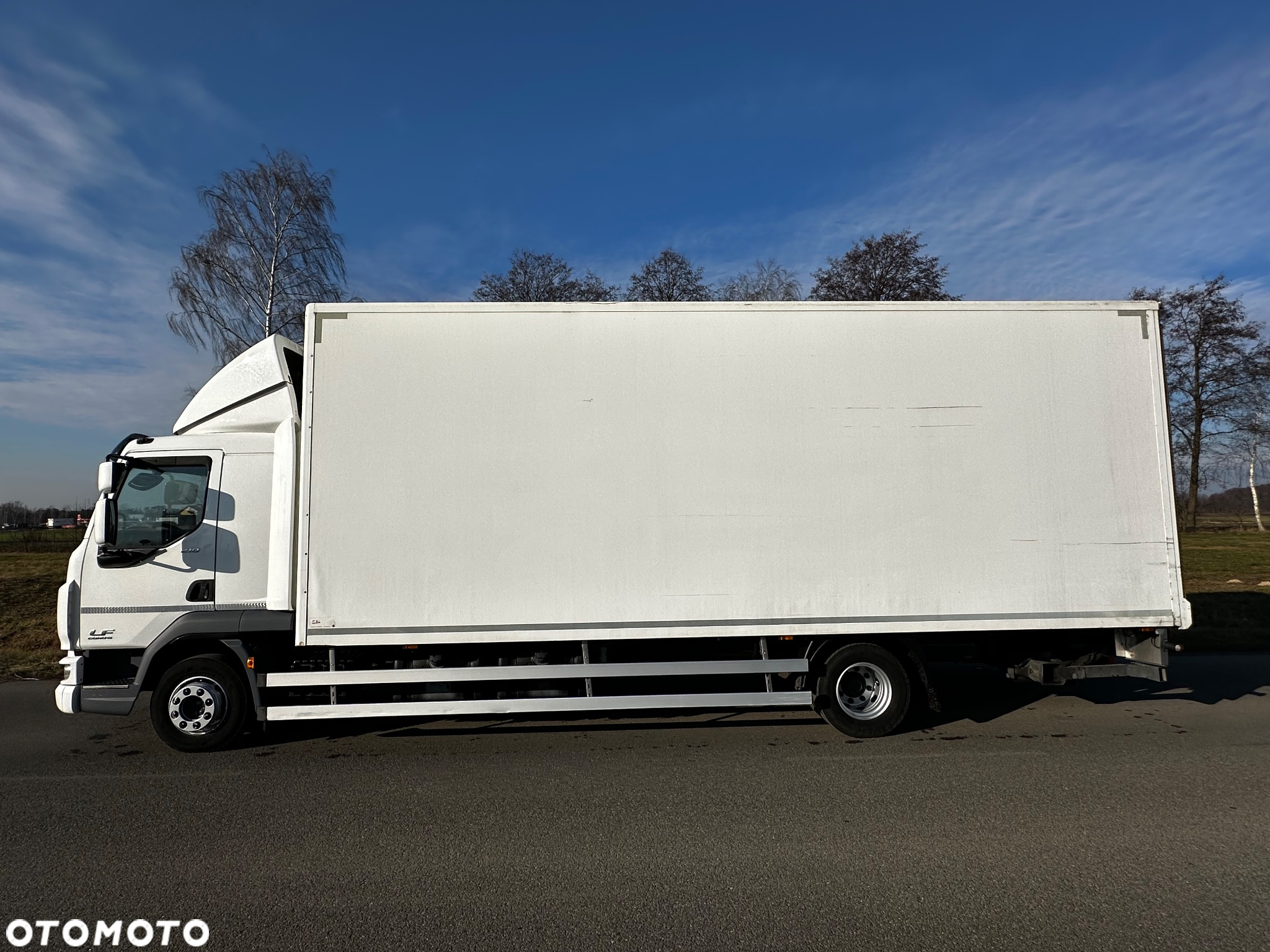 DAF LF210 euro6 12t DMC - 26
