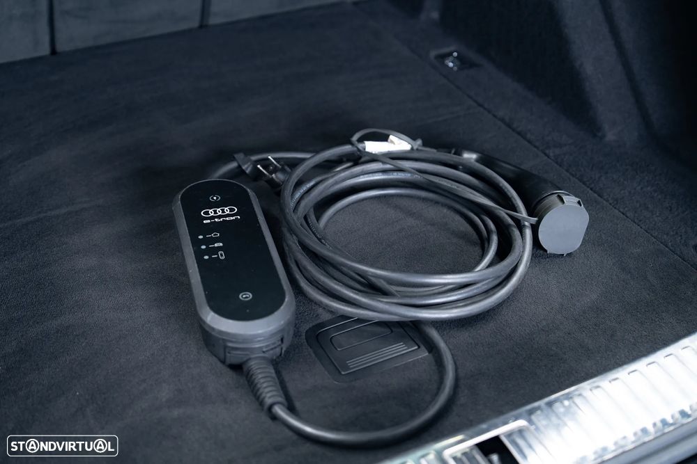 Audi Q8 e-Tron Sportback 50 quattro S line - 13