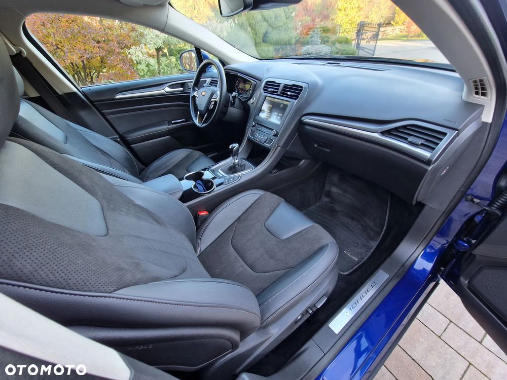Ford Mondeo 2.0 TDCi STart-Stopp Titanium - 9