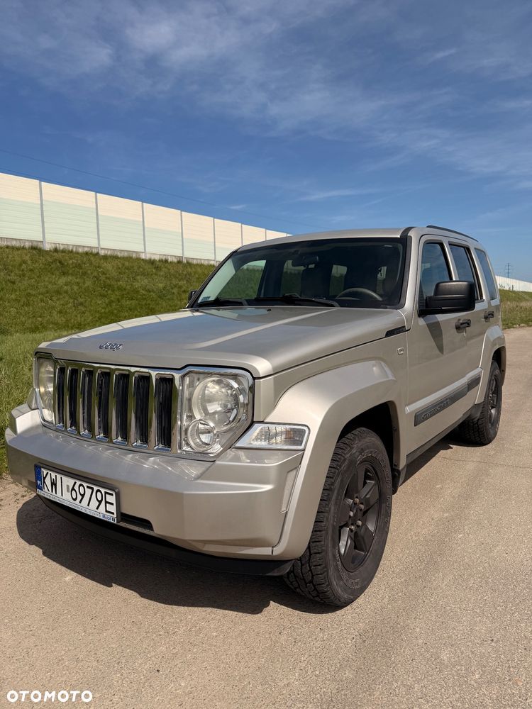 Jeep Cherokee - 17