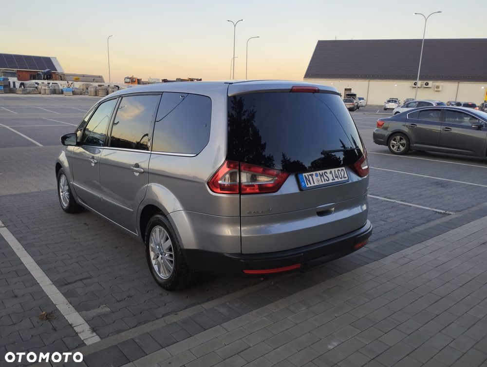 Ford Galaxy 2.0 TDCi Ghia - 5