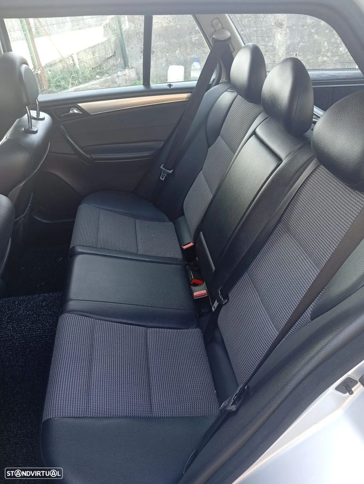 Mercedes-Benz C 220 - 6
