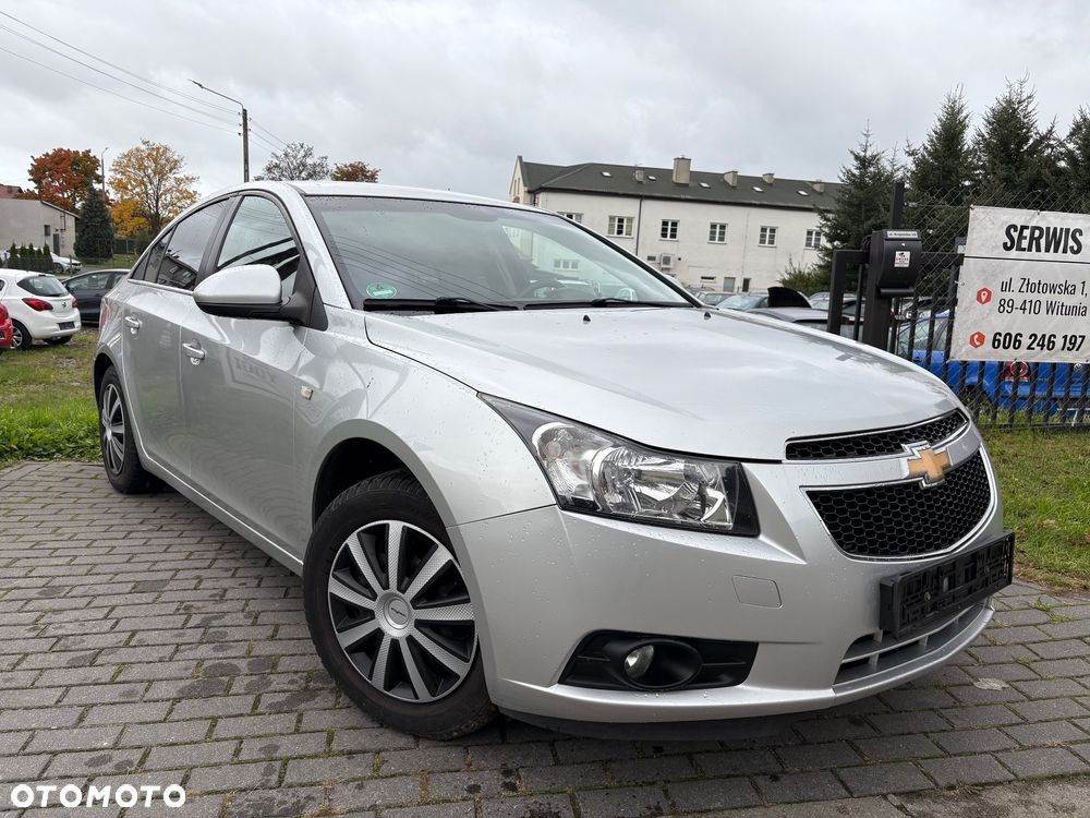 Chevrolet Cruze 1.8 Automatik LTZ - 1