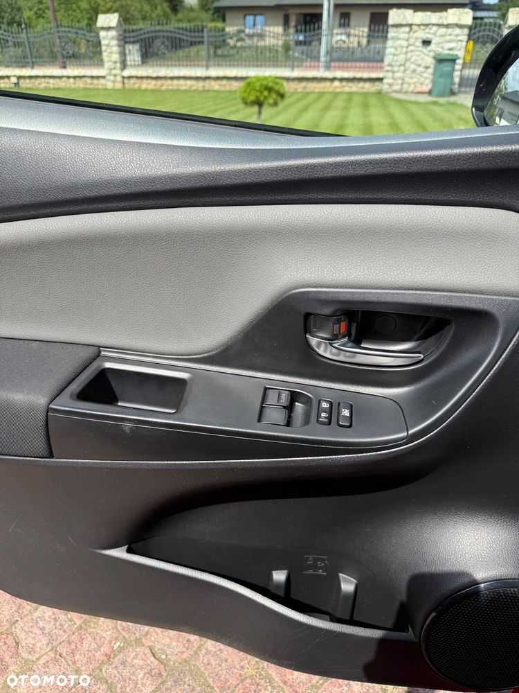 Toyota Yaris 1.5 Premium CVT - 16