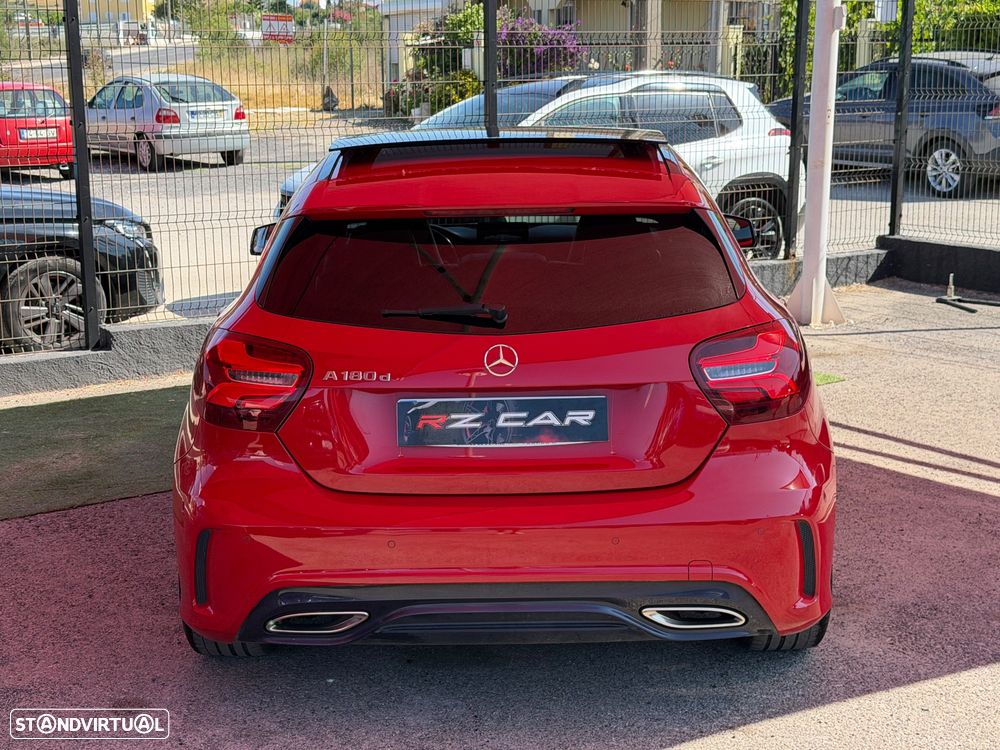 Mercedes-Benz A 180 d 7G-DCT AMG Line - 10