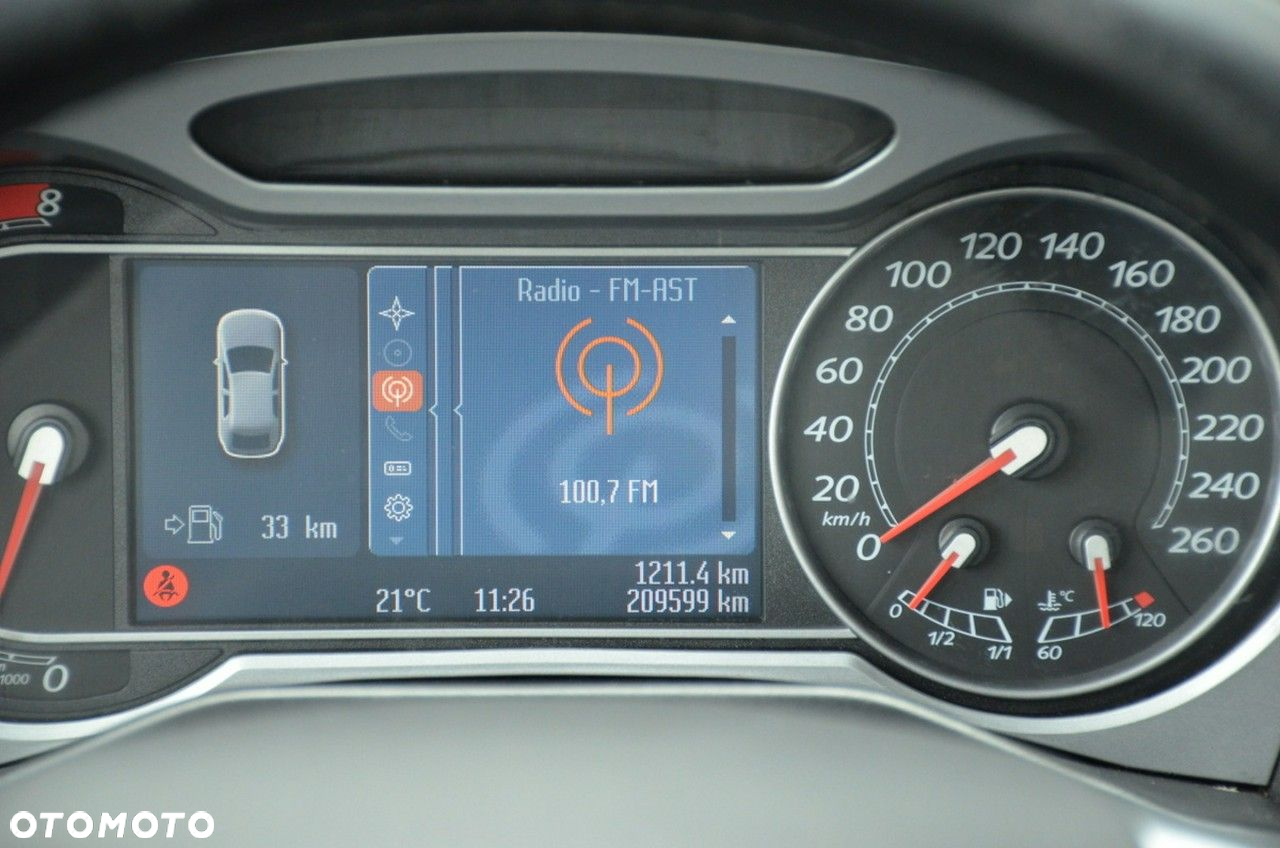 Ford Mondeo - 29