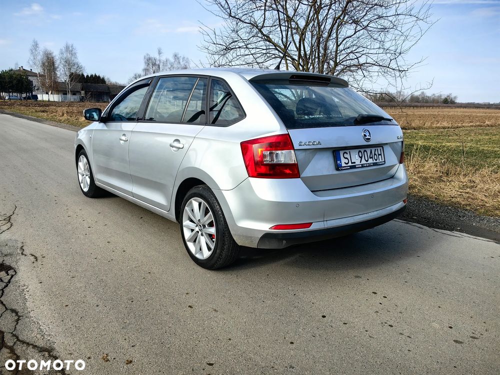 Skoda RAPID Spb 1.2 TSI Style Plus - 3