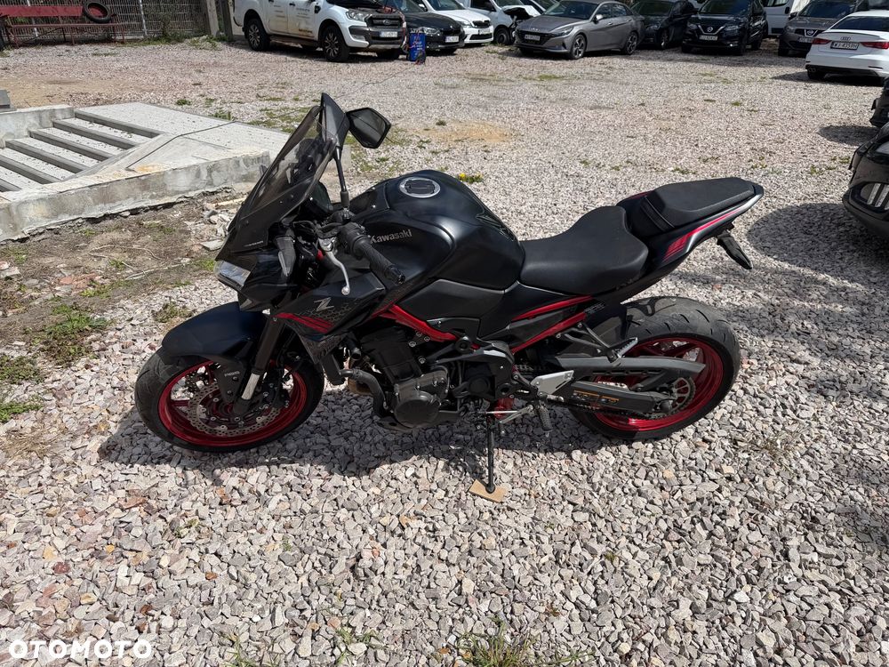 Kawasaki Z 900 - 3