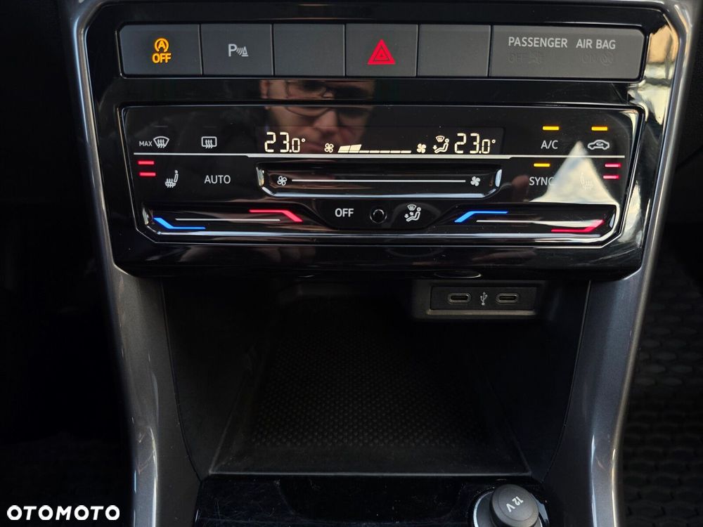 Volkswagen T-Cross 1.5 TSI ACT Style DSG - 21