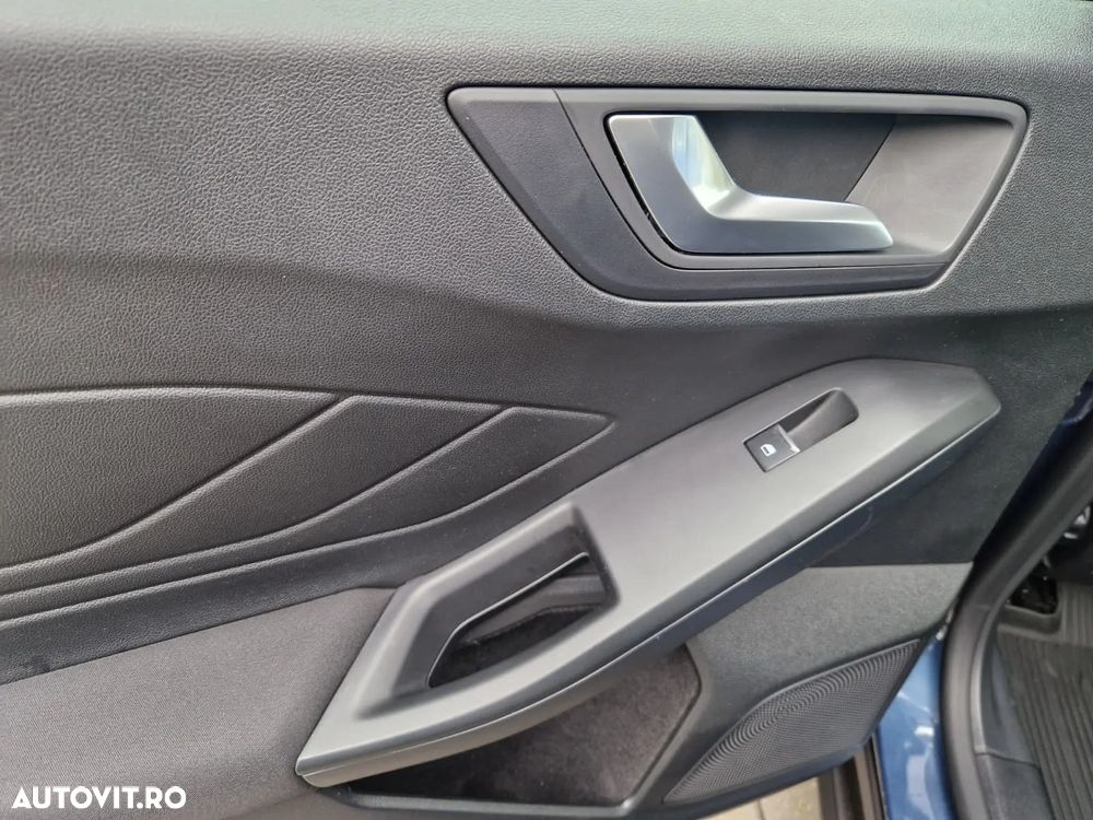 Ford Focus 1.0 EcoBoost Connected - 23