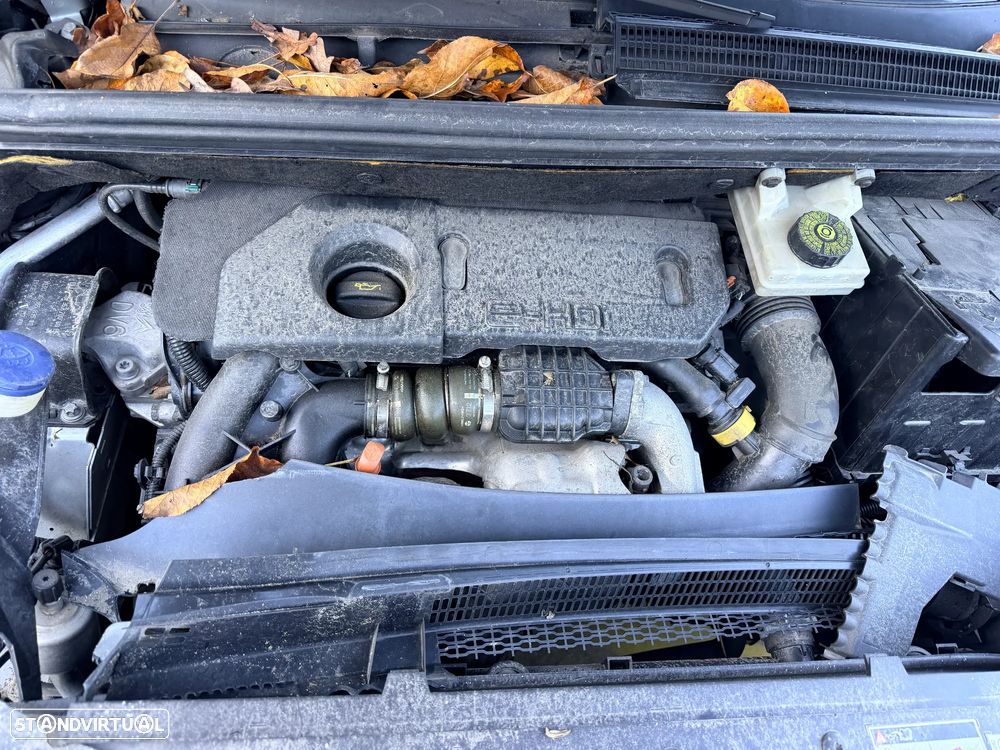 CITROEN DS5 1.6 HDI DE 2012 EM CENTRO DE ABATE EM FIM DE VIDA - 4