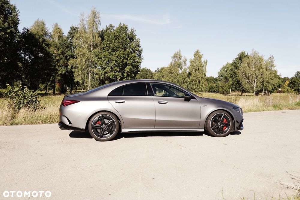 Mercedes-Benz CLA - 9