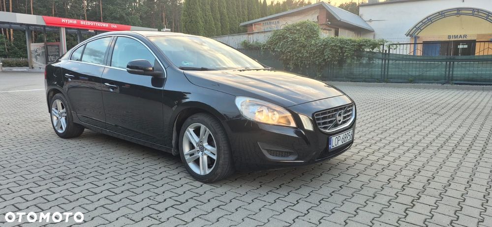 Volvo S60 - 1