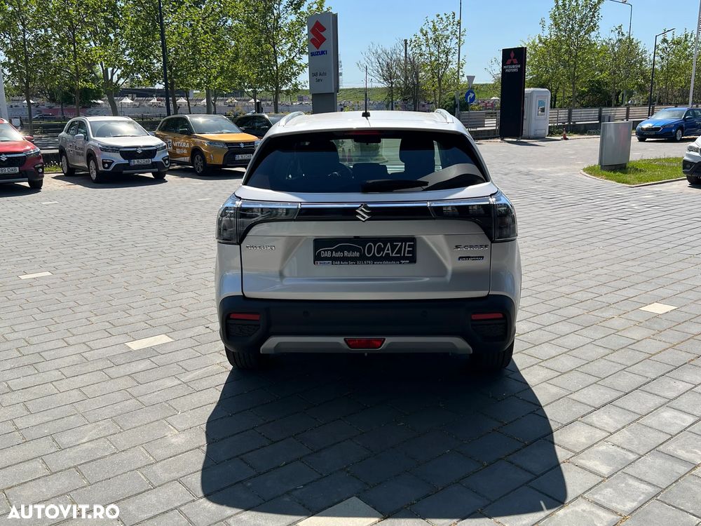 Suzuki S-Cross 1.5 Dualjet ALLGRIP AGS Comfort+ - 8