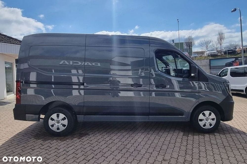 Renault Master L2H2 Extra 2.0 130KM - 8