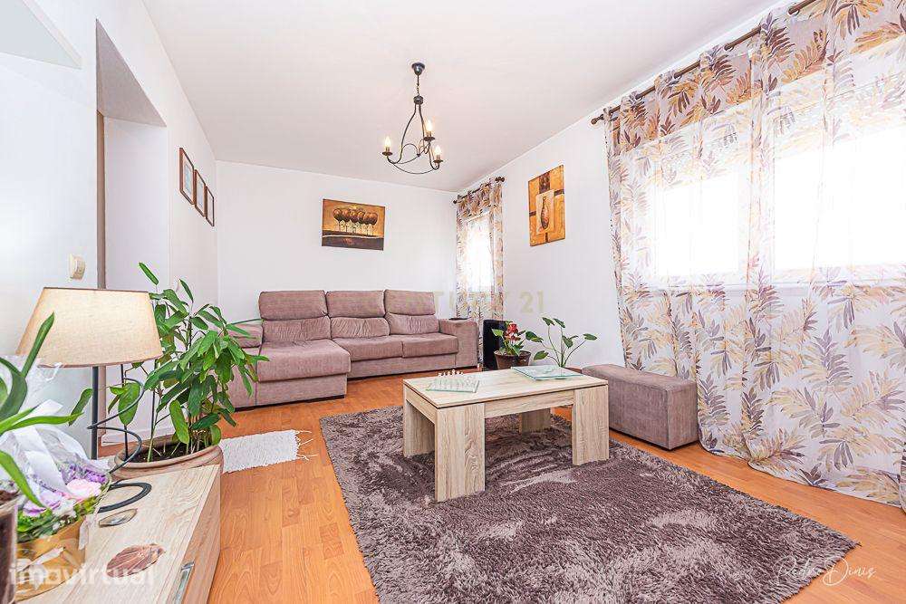 Apartamento de 4 assoalhadas c/ Varanda ESTADO IMACULADO! - Grande imagem: 4/28