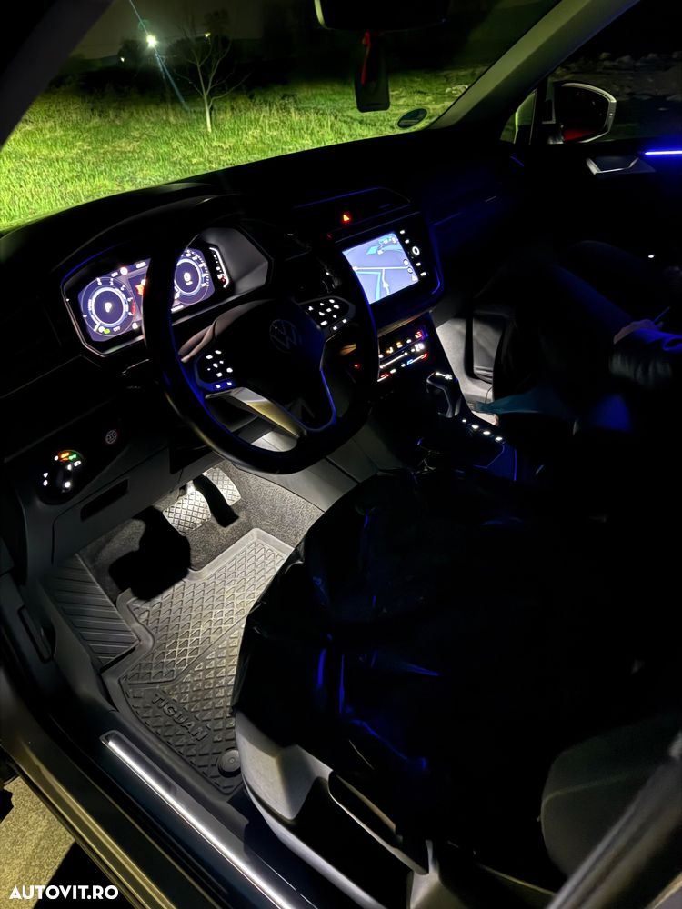 Volkswagen Tiguan - 8