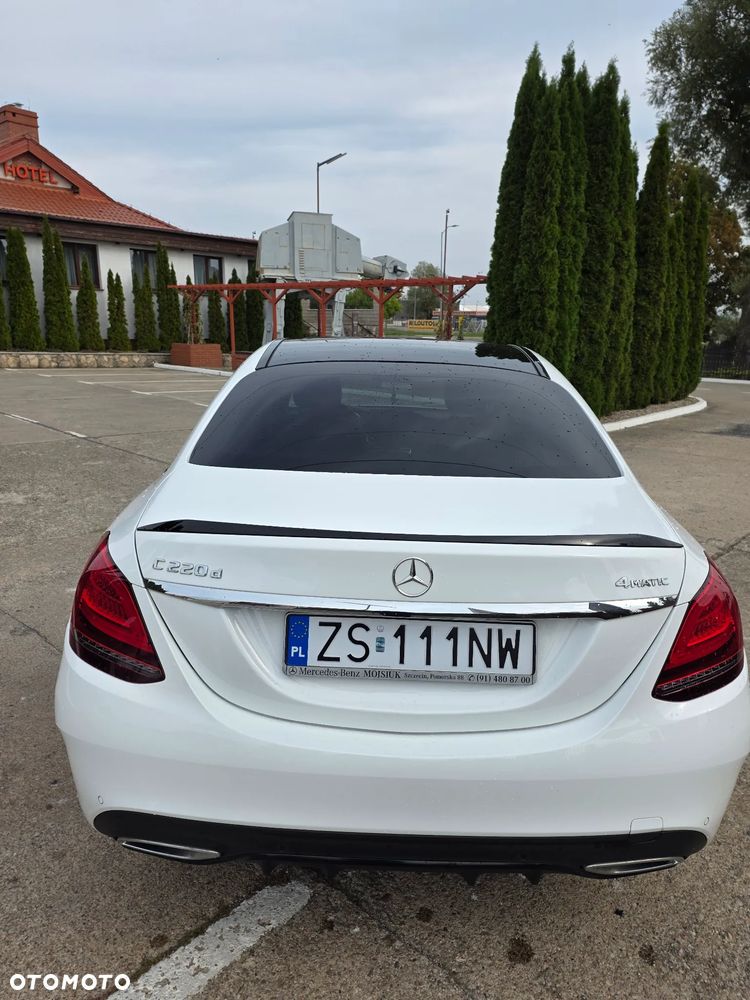 Mercedes-Benz Klasa C 220 d 4MATIC 9G-TRONIC - 4