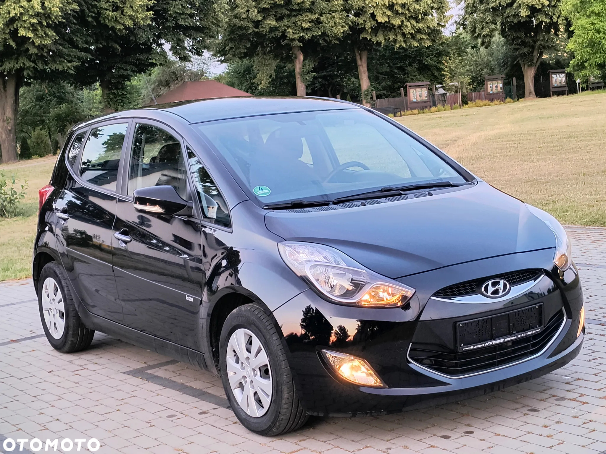 Hyundai ix20 1.4 CRDi Premium blue - 6
