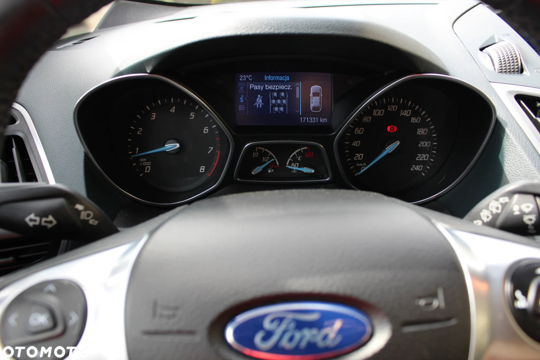Ford Grand C-MAX - 26