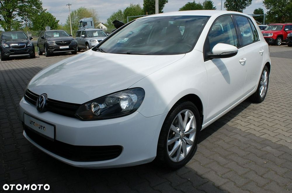 Volkswagen Golf - 21