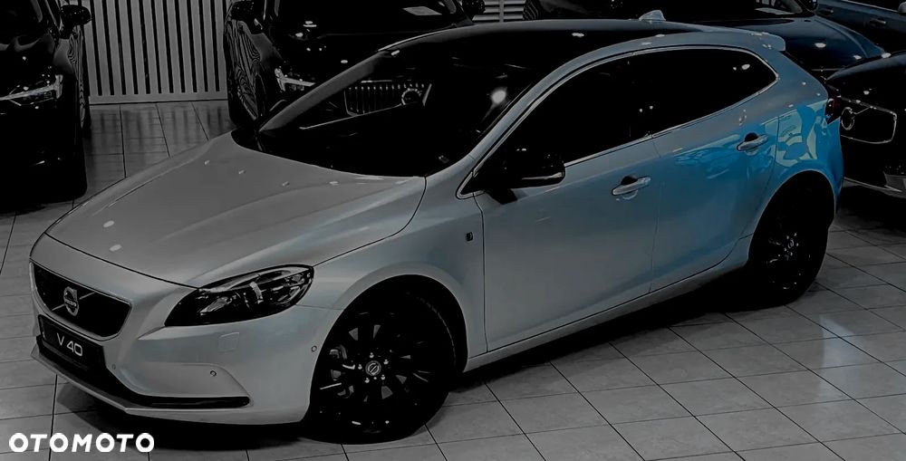 Volvo V40 - 8