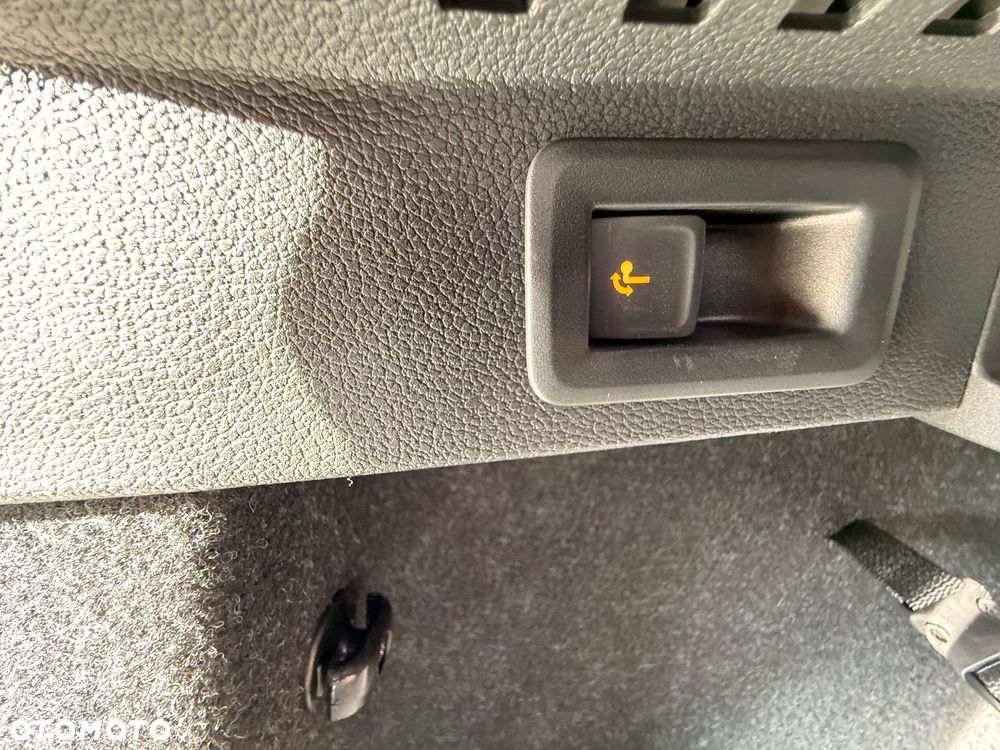 Skoda Kamiq 1.0 TSI Style DSG - 21