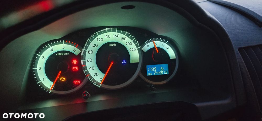 Toyota Corolla Verso 2.0 D-4D Sol - 6